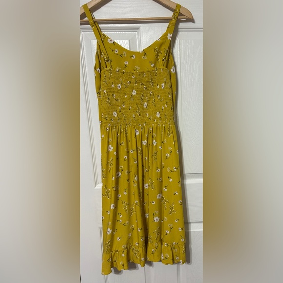 Old Navy Yellow Floral Cami Dress Smocked Back Sundress NWT Women’s Size Tall L - Picture 5 of 6